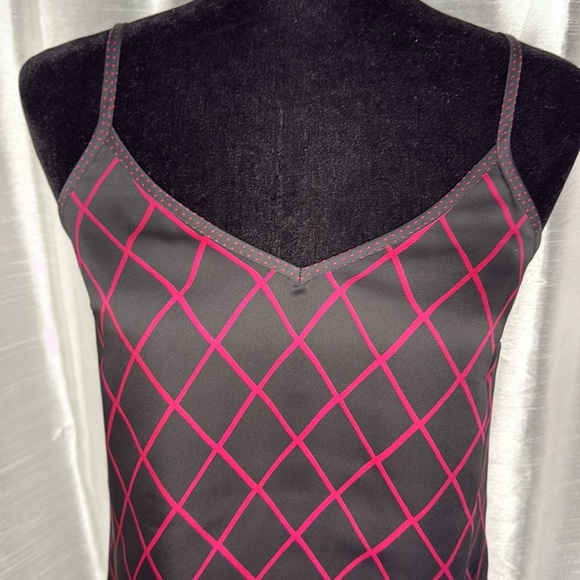 Express Women’s Small Spaghetti Strap V Neck Blouse Pleated Upper Back - Picture 5 of 8